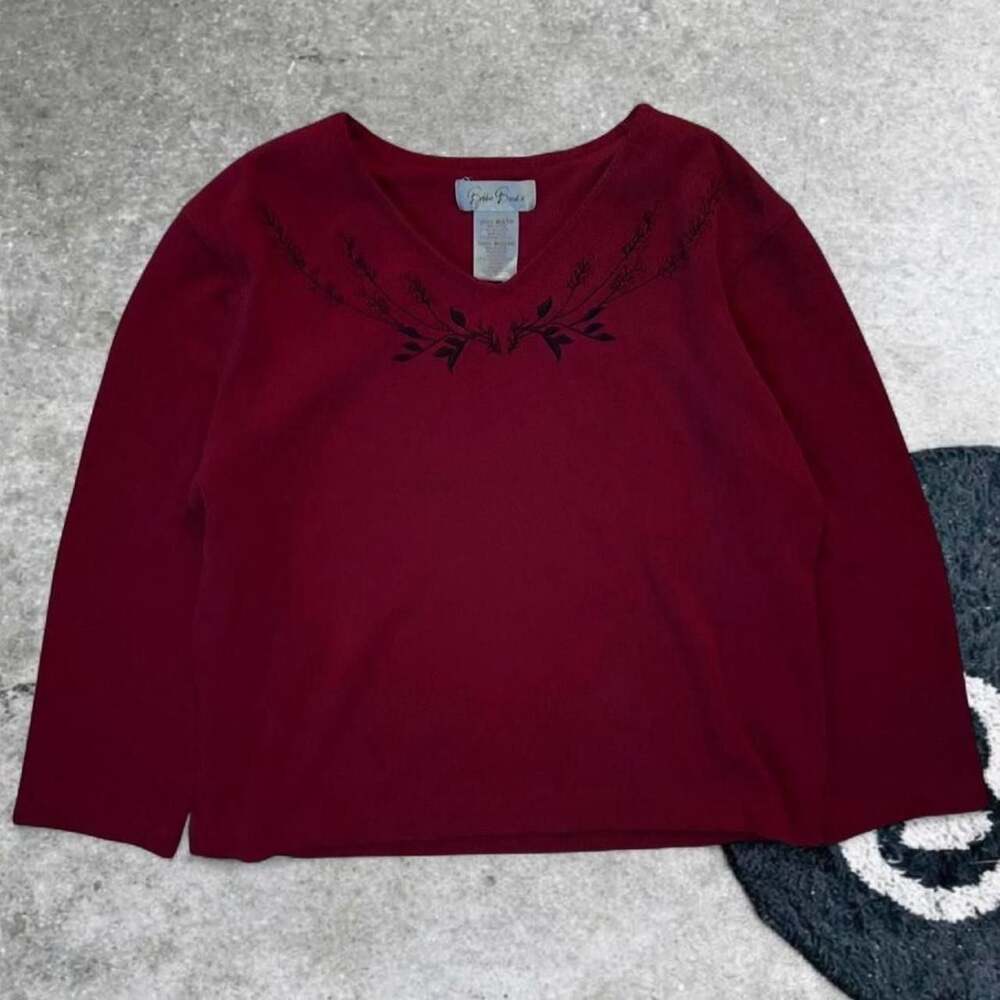 Vintage Bobbie Brooks Y2K Berry Knit Top, Floral Embroidery, Size M
